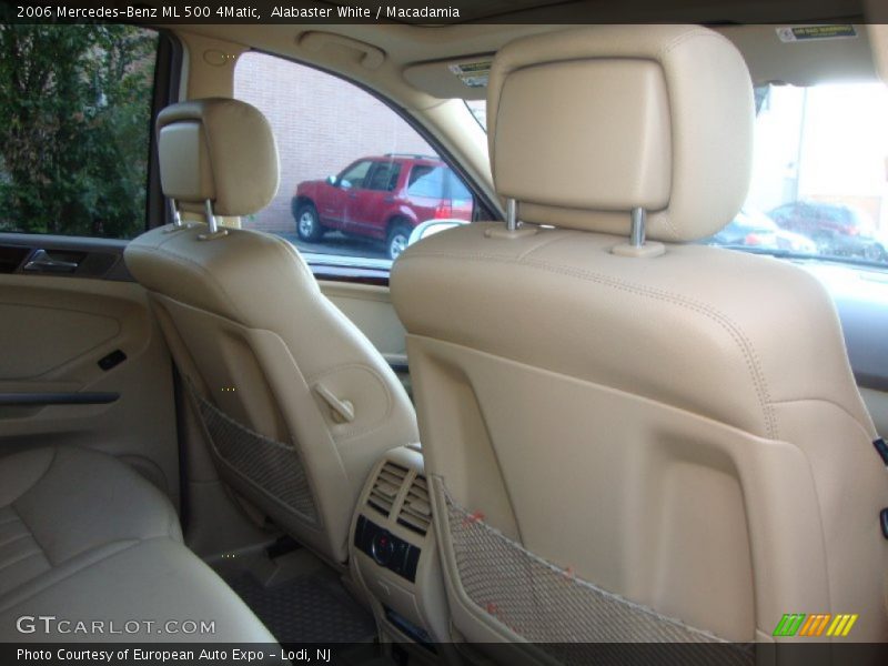 Alabaster White / Macadamia 2006 Mercedes-Benz ML 500 4Matic