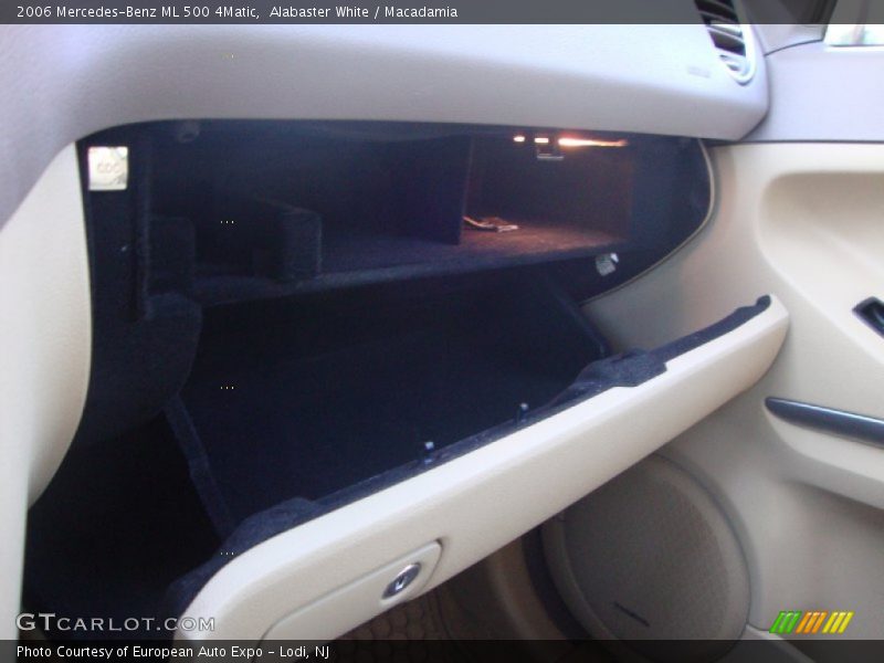 Alabaster White / Macadamia 2006 Mercedes-Benz ML 500 4Matic