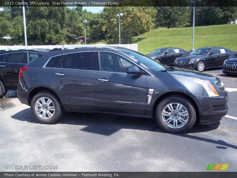 Gray Flannel Metallic / Titanium/Ebony 2012 Cadillac SRX Luxury