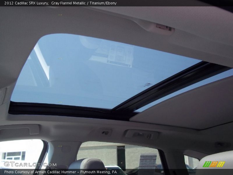 Gray Flannel Metallic / Titanium/Ebony 2012 Cadillac SRX Luxury