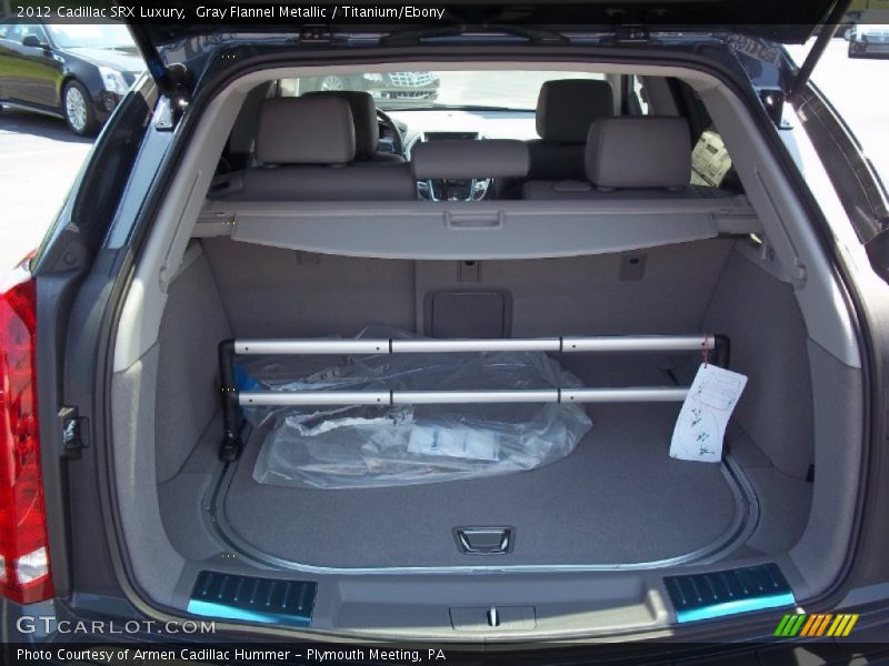 Gray Flannel Metallic / Titanium/Ebony 2012 Cadillac SRX Luxury