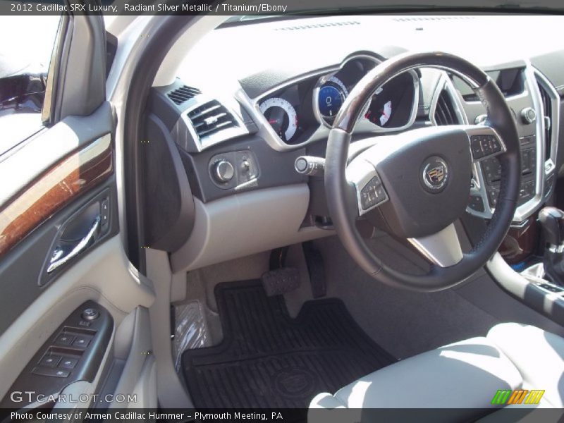 Radiant Silver Metallic / Titanium/Ebony 2012 Cadillac SRX Luxury