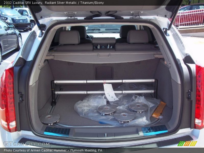 Radiant Silver Metallic / Titanium/Ebony 2012 Cadillac SRX Luxury