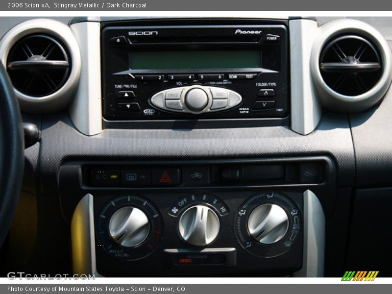 Stingray Metallic / Dark Charcoal 2006 Scion xA