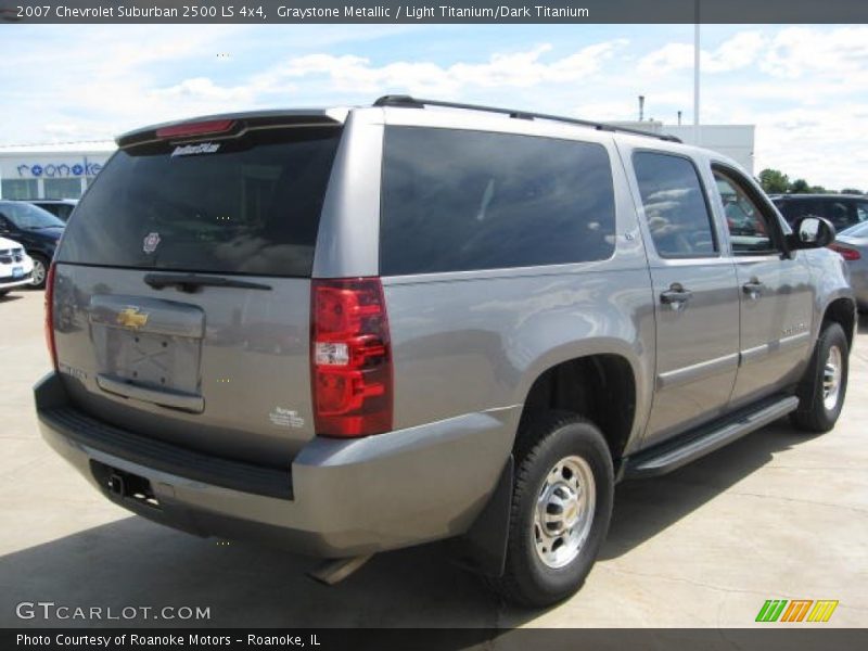 Graystone Metallic / Light Titanium/Dark Titanium 2007 Chevrolet Suburban 2500 LS 4x4