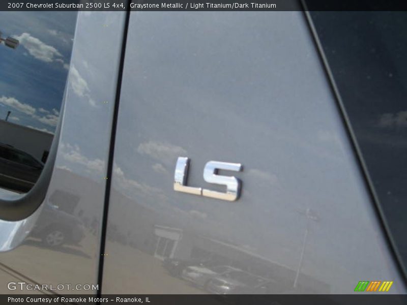 Graystone Metallic / Light Titanium/Dark Titanium 2007 Chevrolet Suburban 2500 LS 4x4