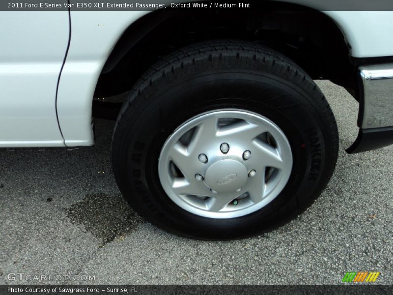 Oxford White / Medium Flint 2011 Ford E Series Van E350 XLT Extended Passenger