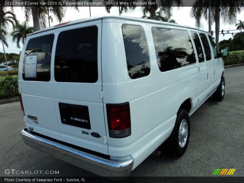 Oxford White / Medium Flint 2011 Ford E Series Van E350 XLT Extended Passenger