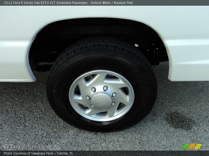 Oxford White / Medium Flint 2011 Ford E Series Van E350 XLT Extended Passenger