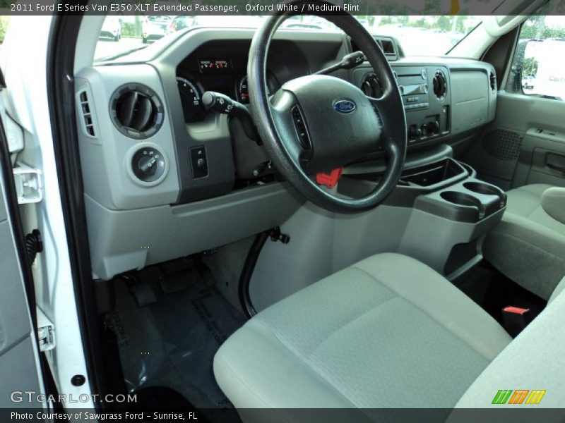 Oxford White / Medium Flint 2011 Ford E Series Van E350 XLT Extended Passenger