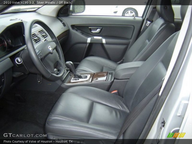 Silver Metallic / Off Black 2010 Volvo XC90 3.2