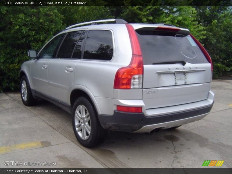 Silver Metallic / Off Black 2010 Volvo XC90 3.2