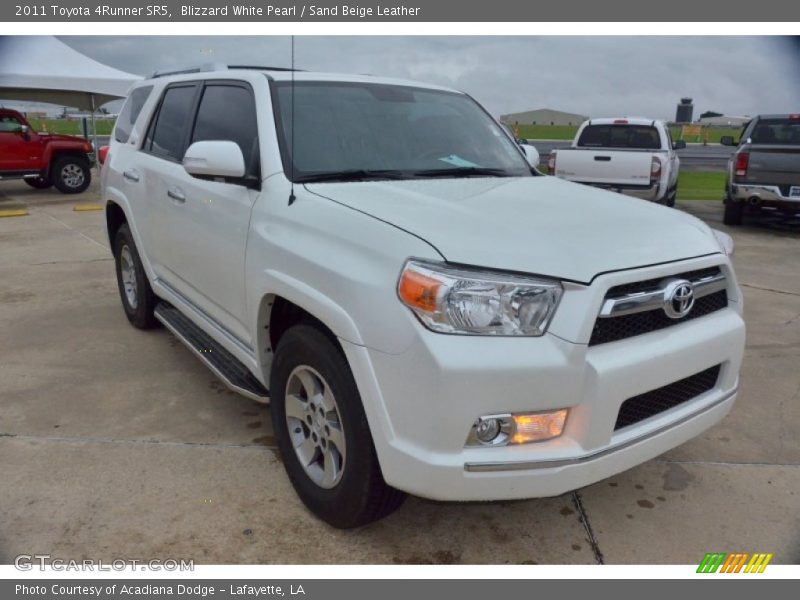 Blizzard White Pearl / Sand Beige Leather 2011 Toyota 4Runner SR5