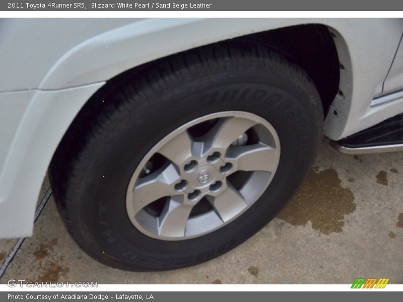 Blizzard White Pearl / Sand Beige Leather 2011 Toyota 4Runner SR5