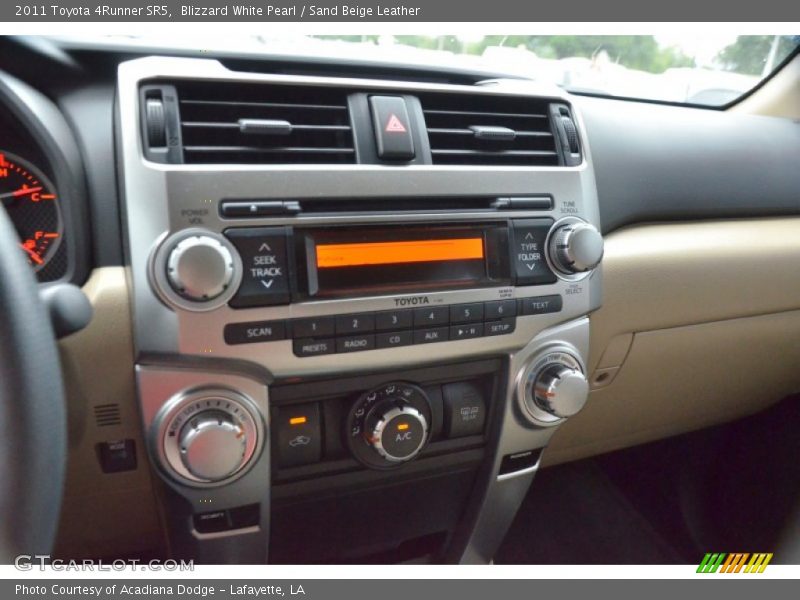 Blizzard White Pearl / Sand Beige Leather 2011 Toyota 4Runner SR5