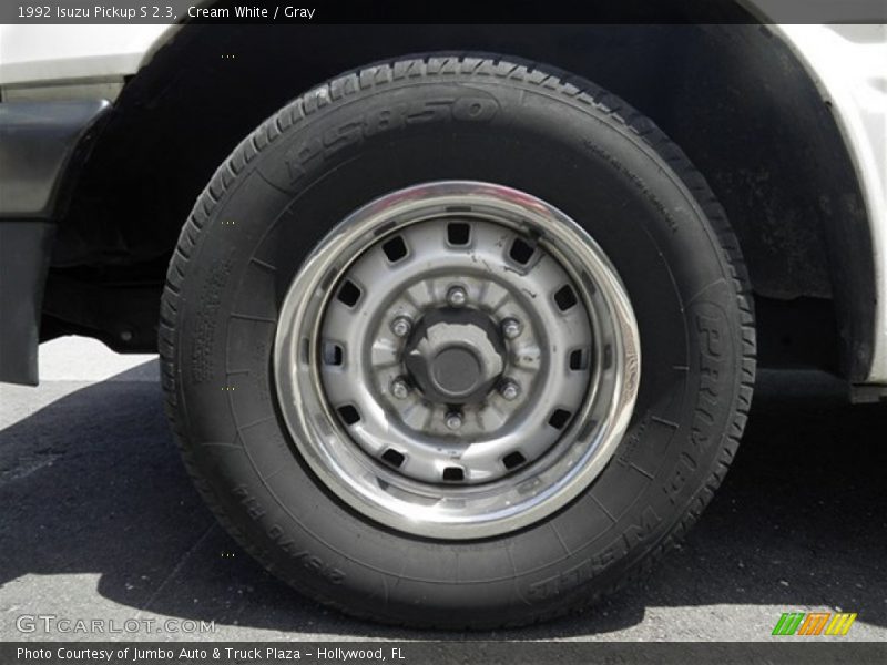 Cream White / Gray 1992 Isuzu Pickup S 2.3