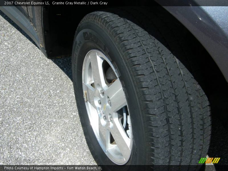Granite Gray Metallic / Dark Gray 2007 Chevrolet Equinox LS