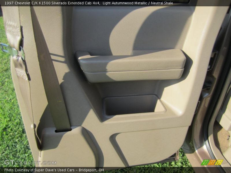 Light Autumnwood Metallic / Neutral Shale 1997 Chevrolet C/K K1500 Silverado Extended Cab 4x4