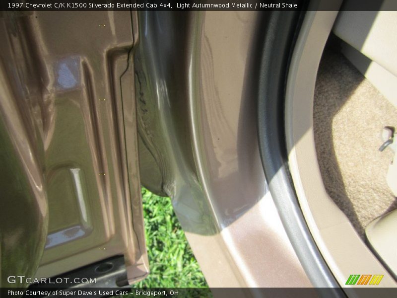 Light Autumnwood Metallic / Neutral Shale 1997 Chevrolet C/K K1500 Silverado Extended Cab 4x4