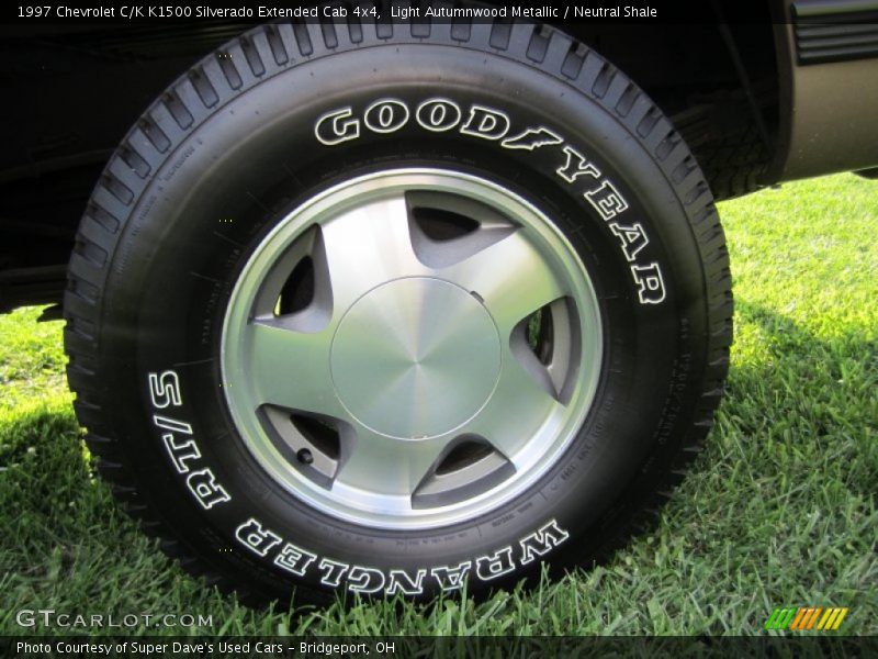  1997 C/K K1500 Silverado Extended Cab 4x4 Wheel