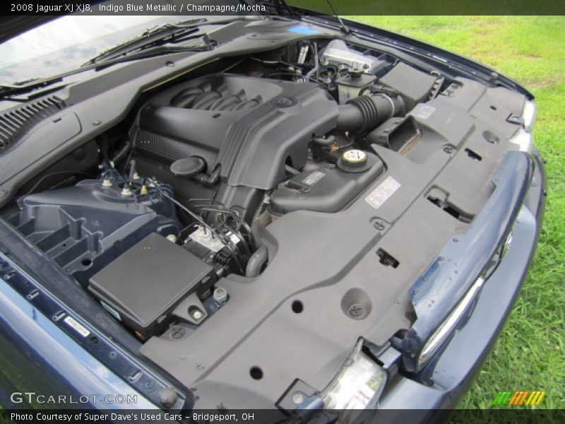 2008 XJ XJ8 Engine - 4.2 Liter DOHC 32-Valve VVT V8