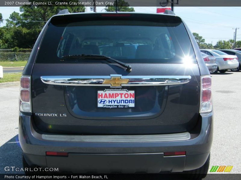 Granite Gray Metallic / Dark Gray 2007 Chevrolet Equinox LS