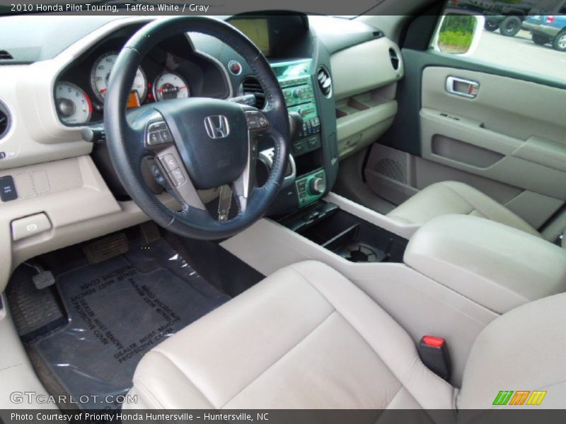 Gray Interior - 2010 Pilot Touring 