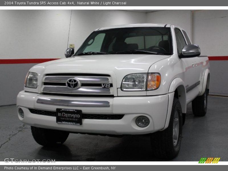 Natural White / Light Charcoal 2004 Toyota Tundra SR5 Access Cab 4x4