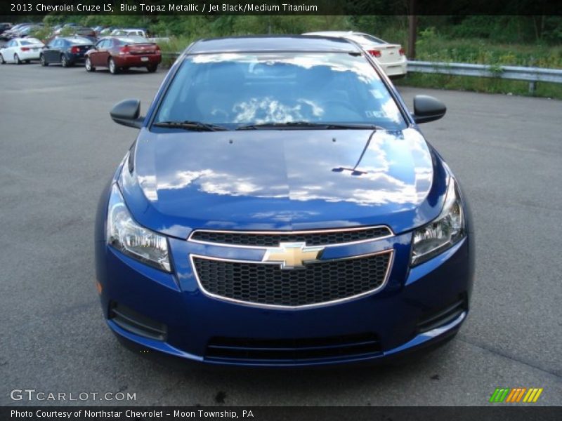 Blue Topaz Metallic / Jet Black/Medium Titanium 2013 Chevrolet Cruze LS