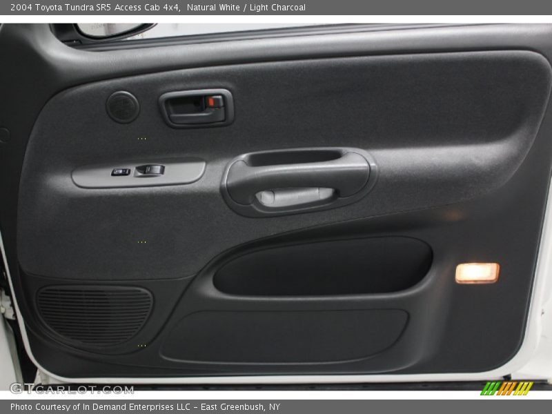 Natural White / Light Charcoal 2004 Toyota Tundra SR5 Access Cab 4x4
