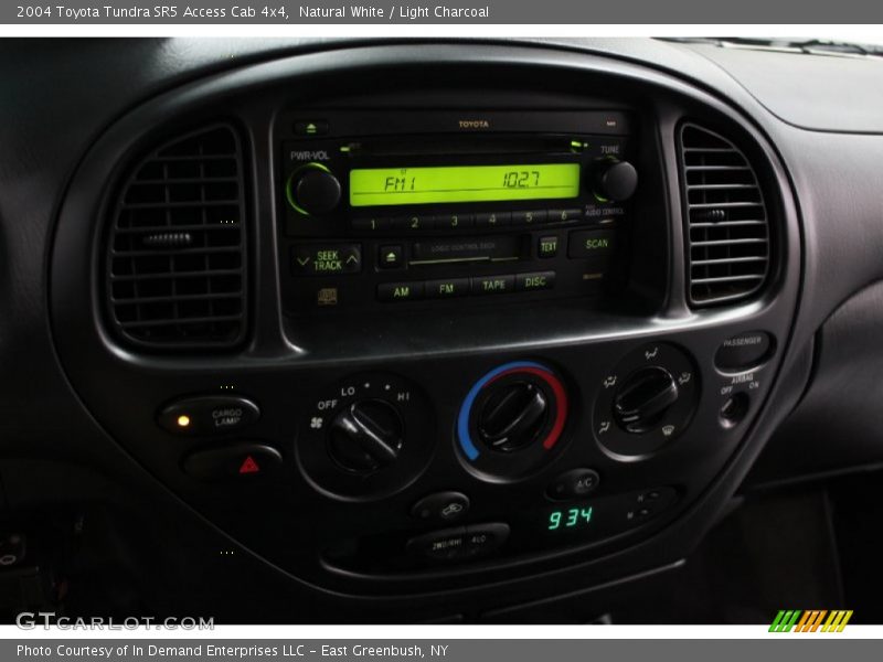 Natural White / Light Charcoal 2004 Toyota Tundra SR5 Access Cab 4x4