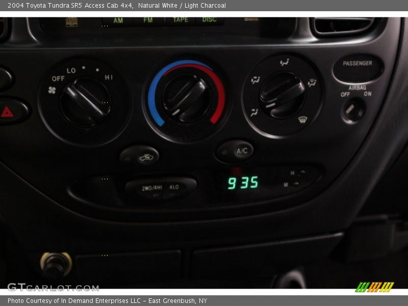 Natural White / Light Charcoal 2004 Toyota Tundra SR5 Access Cab 4x4