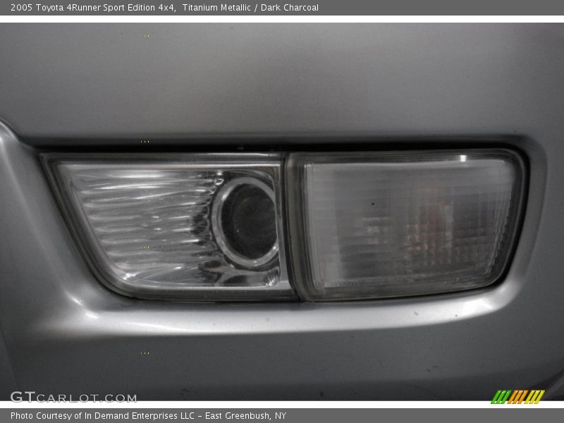 Titanium Metallic / Dark Charcoal 2005 Toyota 4Runner Sport Edition 4x4