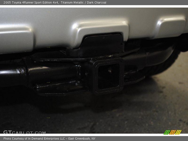 Titanium Metallic / Dark Charcoal 2005 Toyota 4Runner Sport Edition 4x4