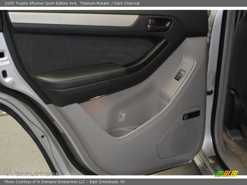 Titanium Metallic / Dark Charcoal 2005 Toyota 4Runner Sport Edition 4x4