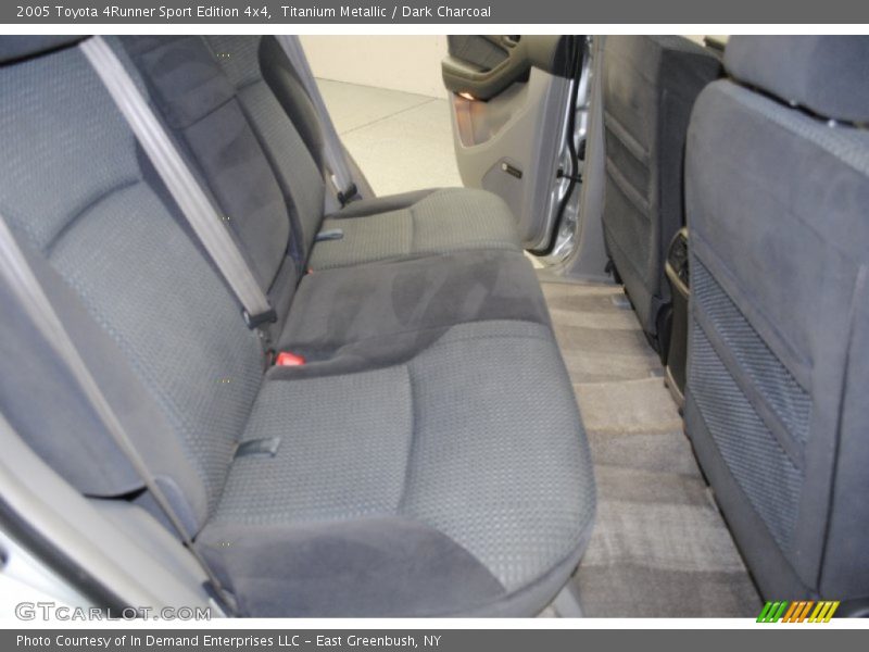 Titanium Metallic / Dark Charcoal 2005 Toyota 4Runner Sport Edition 4x4