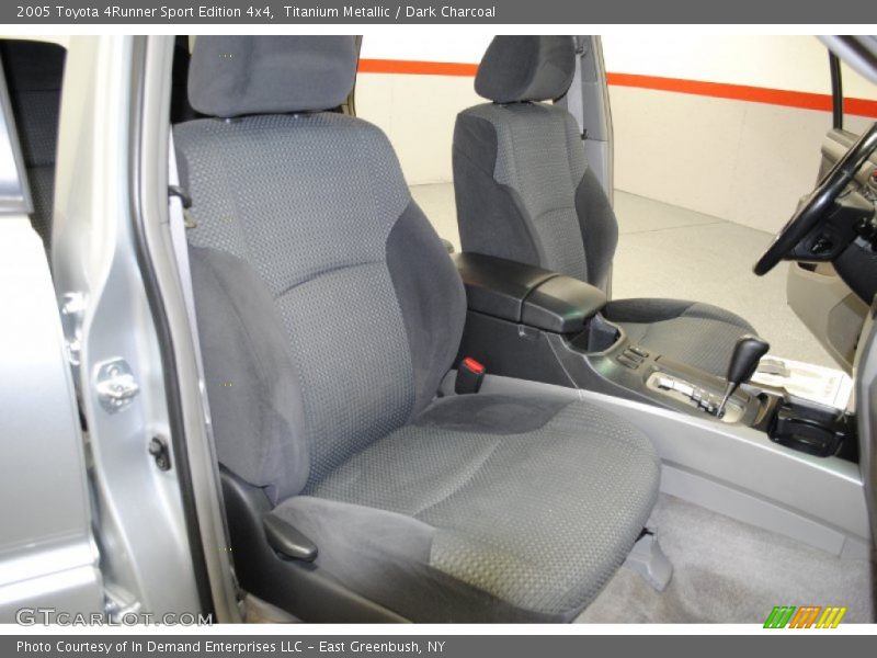 Titanium Metallic / Dark Charcoal 2005 Toyota 4Runner Sport Edition 4x4
