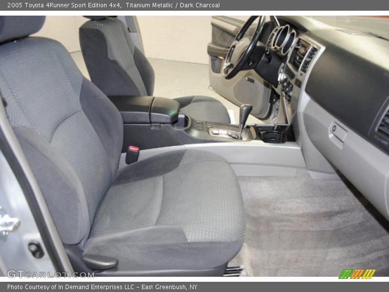 Titanium Metallic / Dark Charcoal 2005 Toyota 4Runner Sport Edition 4x4