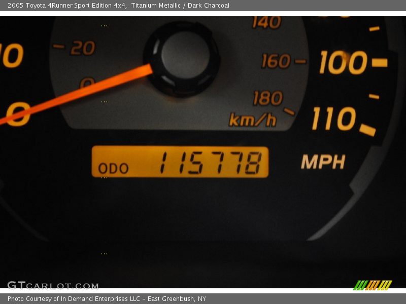 Titanium Metallic / Dark Charcoal 2005 Toyota 4Runner Sport Edition 4x4