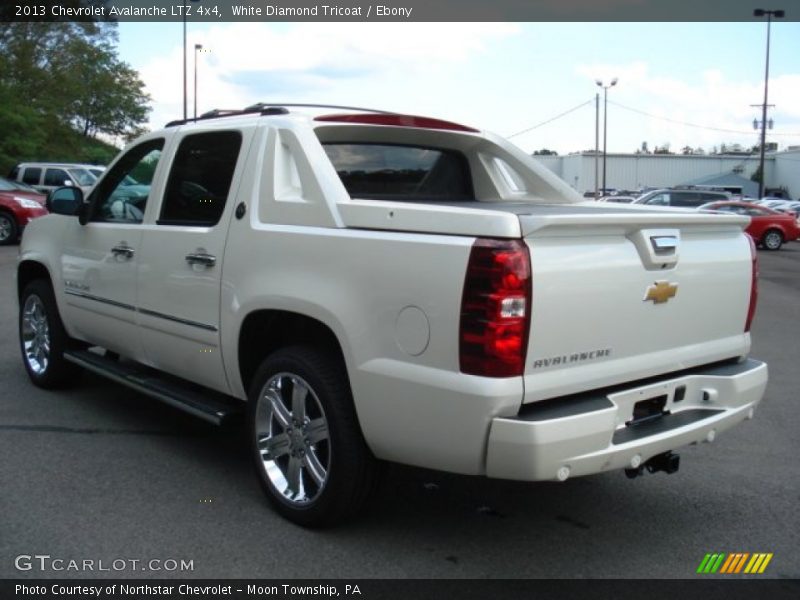 White Diamond Tricoat / Ebony 2013 Chevrolet Avalanche LTZ 4x4