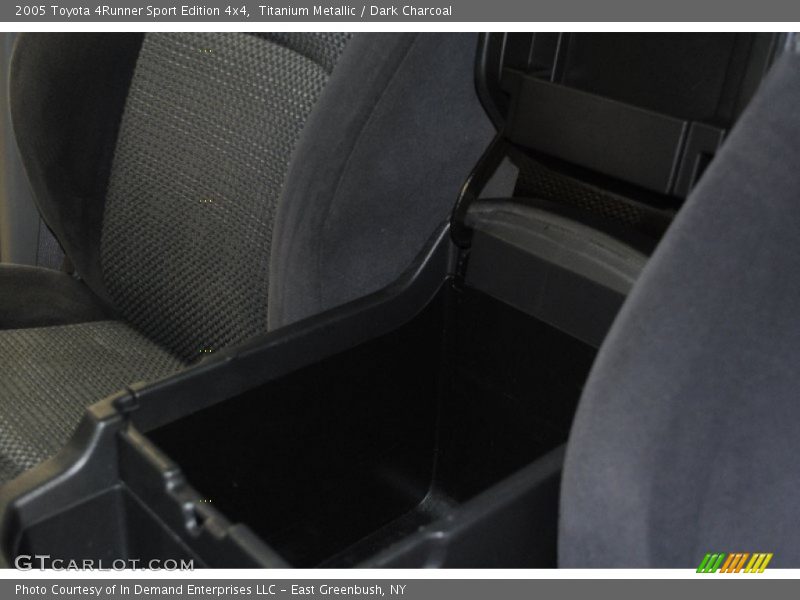 Titanium Metallic / Dark Charcoal 2005 Toyota 4Runner Sport Edition 4x4