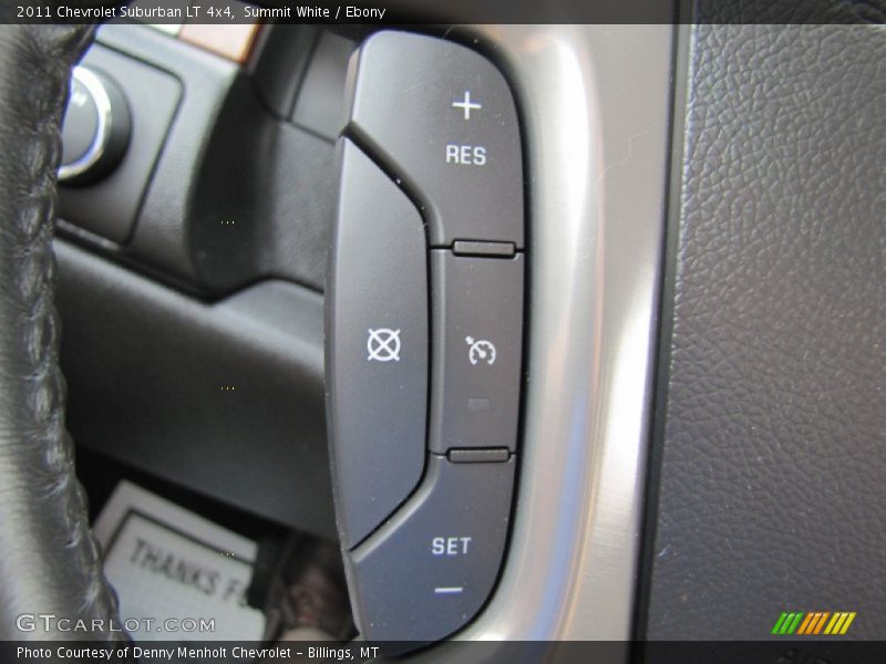 Summit White / Ebony 2011 Chevrolet Suburban LT 4x4