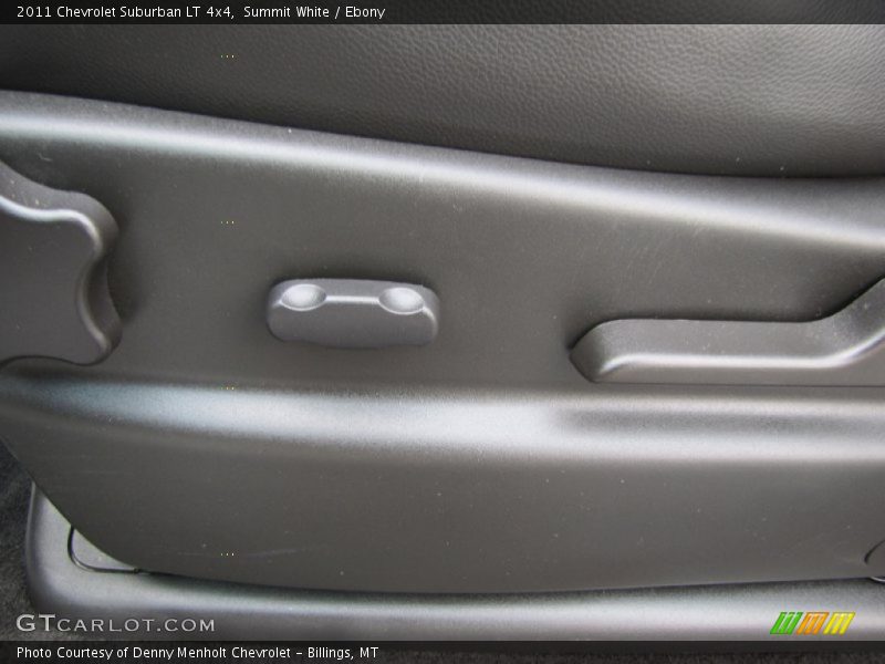Summit White / Ebony 2011 Chevrolet Suburban LT 4x4