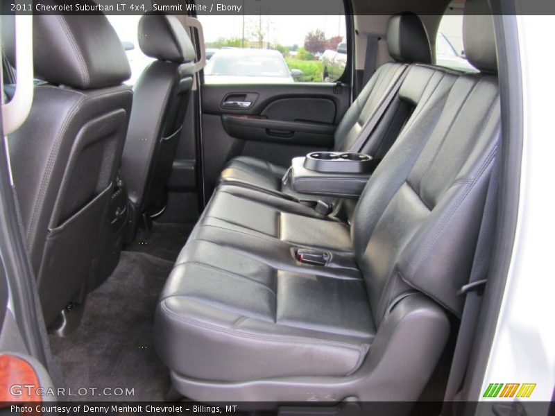 Summit White / Ebony 2011 Chevrolet Suburban LT 4x4