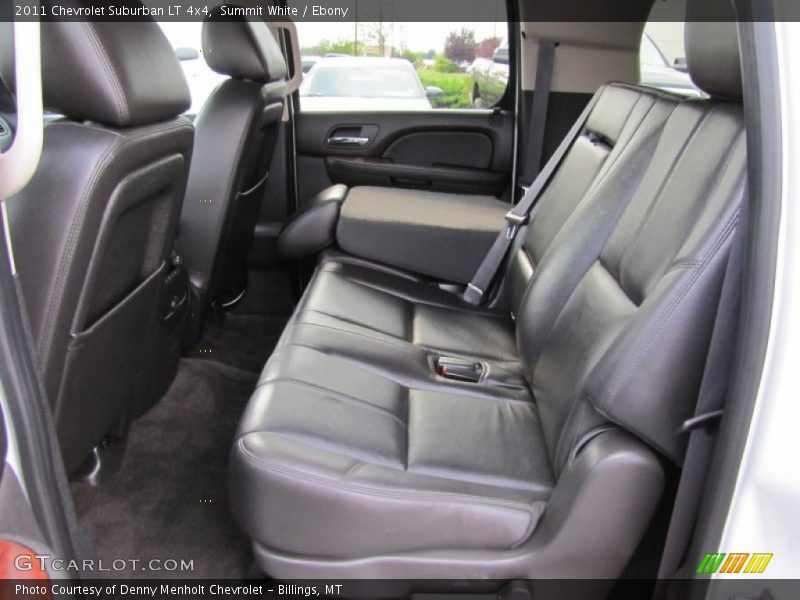 Summit White / Ebony 2011 Chevrolet Suburban LT 4x4