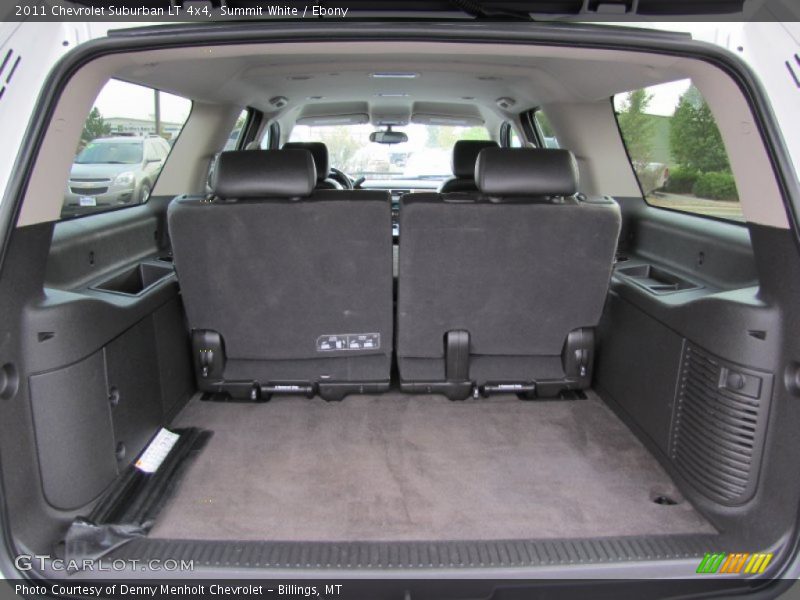 Summit White / Ebony 2011 Chevrolet Suburban LT 4x4
