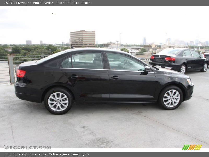 Black Uni / Titan Black 2013 Volkswagen Jetta SE Sedan
