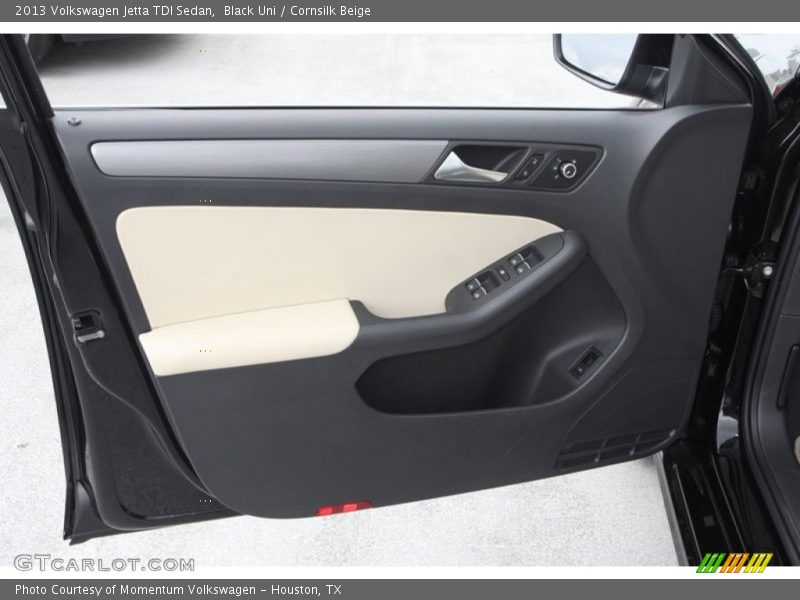 Black Uni / Cornsilk Beige 2013 Volkswagen Jetta TDI Sedan