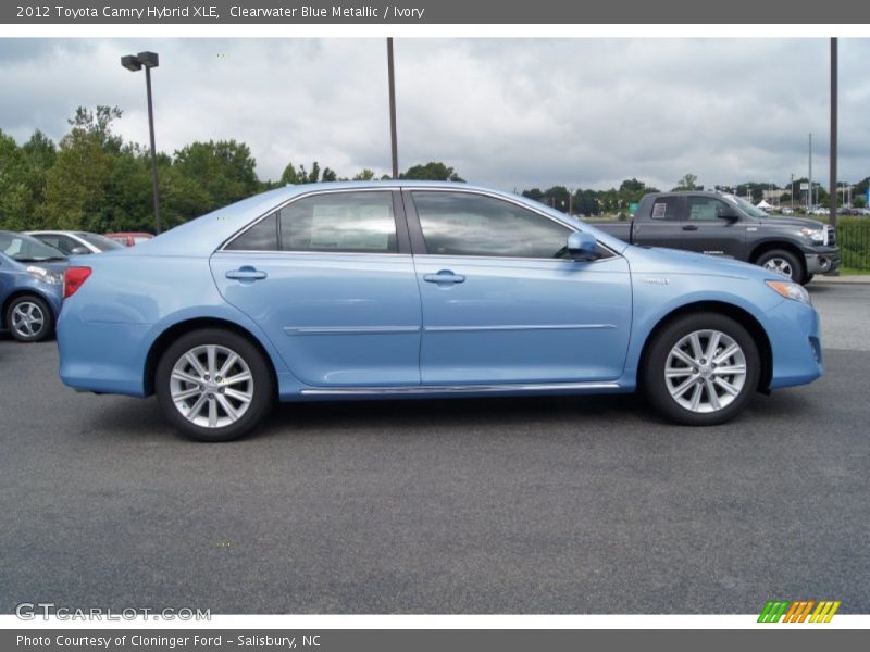 Clearwater Blue Metallic / Ivory 2012 Toyota Camry Hybrid XLE