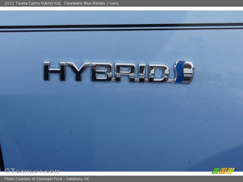 Clearwater Blue Metallic / Ivory 2012 Toyota Camry Hybrid XLE
